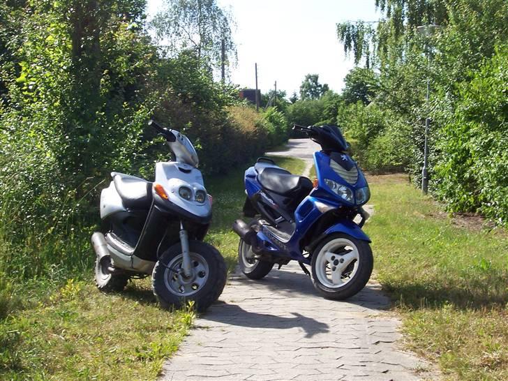 Yamaha BWS NG - Ved min fætters Speedfight :D billede 16