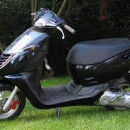 Aprilia sonic GP (solgt)