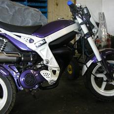 Suzuki Street Magic Solgt