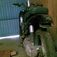 Aprilia Scarabeo (Taget a politi)