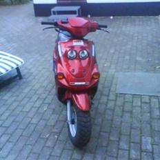 Adly Falcon Big Wheel