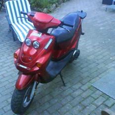 Adly Falcon Big Wheel