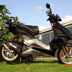 Aprilia SR 50 R FACTORY