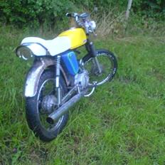 Yamaha fs-1 4gear KNEPPET