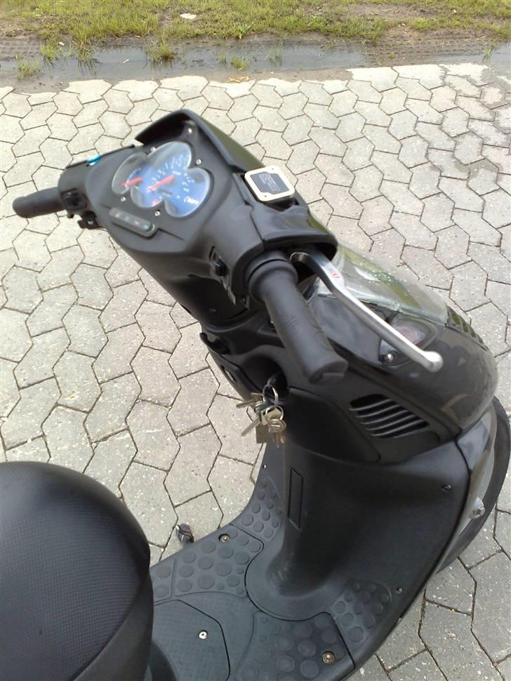 Aprilia Sonic GP SBK - SOLGT billede 3