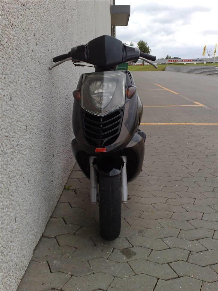 Aprilia Sonic GP SBK - SOLGT billede 5