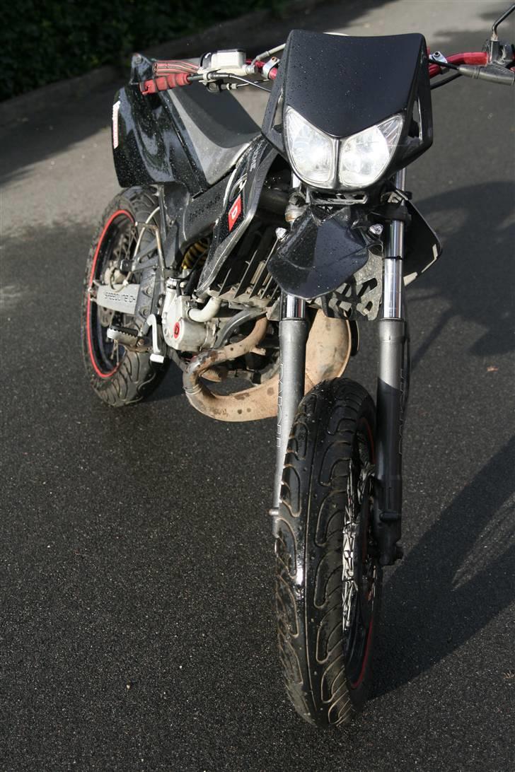 Derbi Senda Extreme SM LC DD - ja præcis sådan så den ud da den blev stjålet billede 20