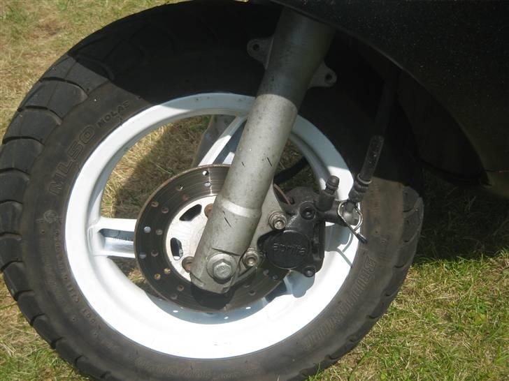 Aprilia Sonic GP **SOLGT** - Hvid fælge :) billede 7