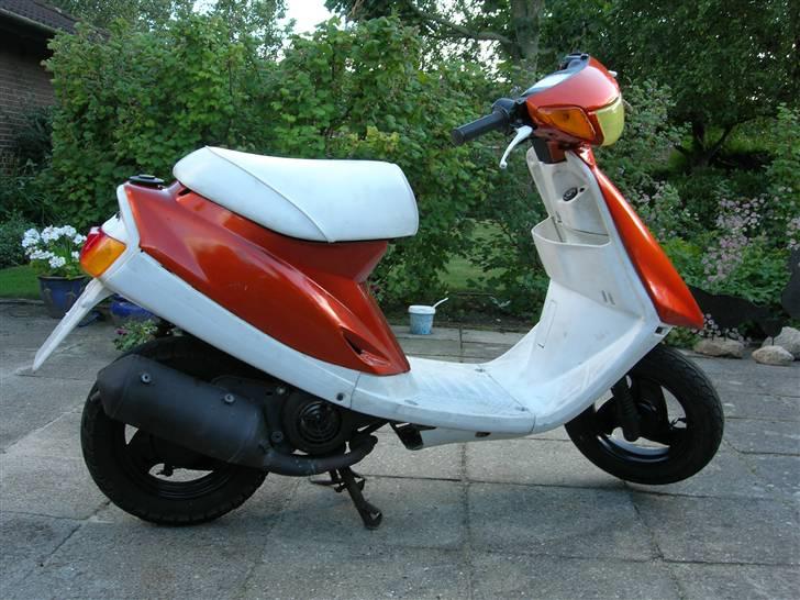 Yamaha jog SOLGT billede 10