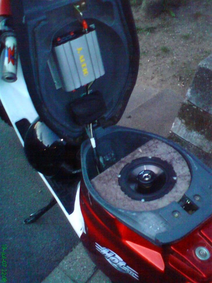 PGO Hot 50 På hjulne igen - Sådan så Den ud 2 dage før jeg låndte den ud og den blev total skadet af en varvogn billede 15