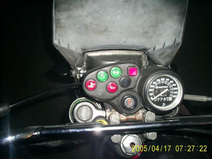 Suzuki RMX solgt billede 9