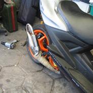 Yamaha Aerox Baneracer (stage6)