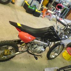 MiniBike dirtbike 125cc byttet
