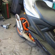 Yamaha Aerox Baneracer (stage6)