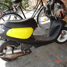 Yamaha jog space solgt