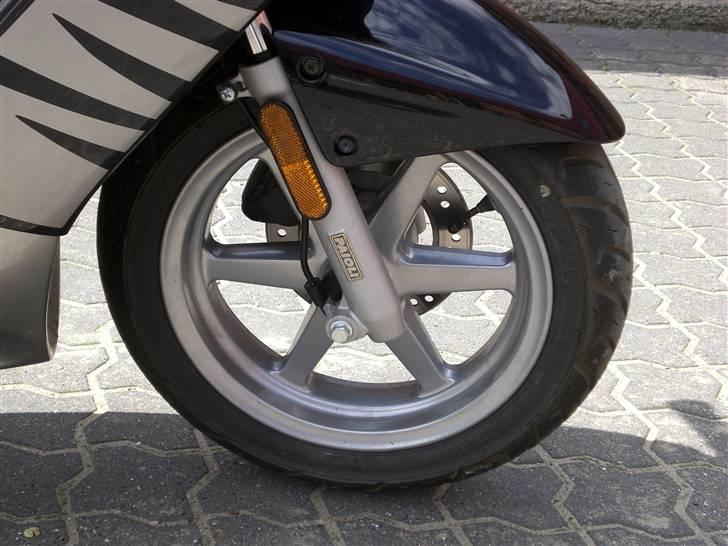 Yamaha jog r billede 3