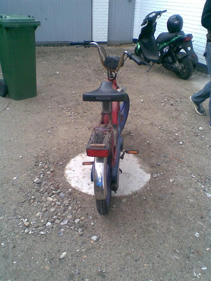 Vespa ciao SOLGT billede 3