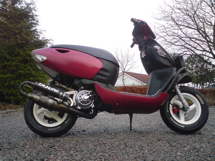 Aprilia Sonic EVO2 LC (Solgt) billede 4