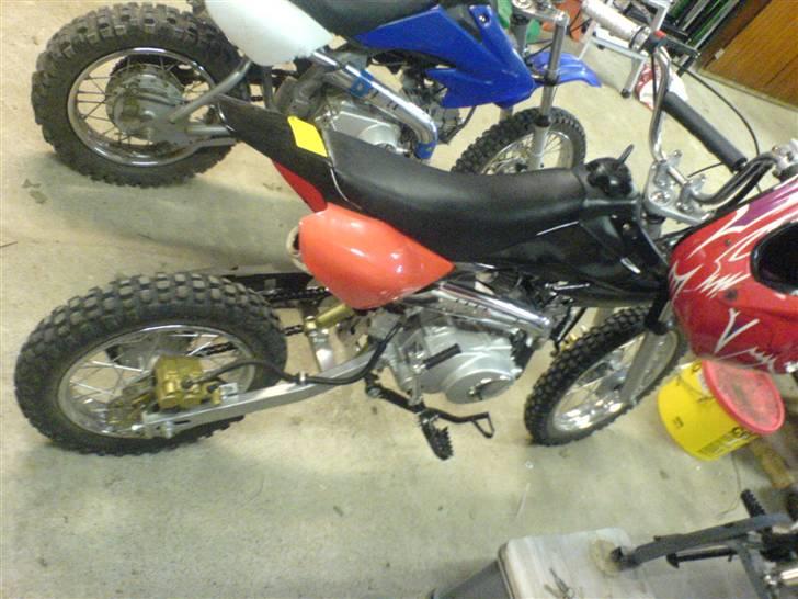 MiniBike dirtbike 125cc byttet billede 6