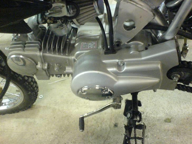 MiniBike dirtbike 125cc byttet billede 13