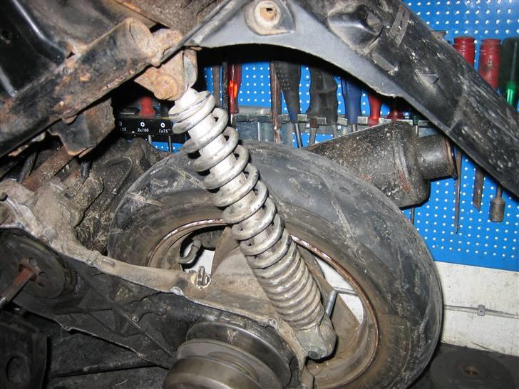 Yamaha Space Manston - Byttet - Støddæmper Fz´er! billede 8