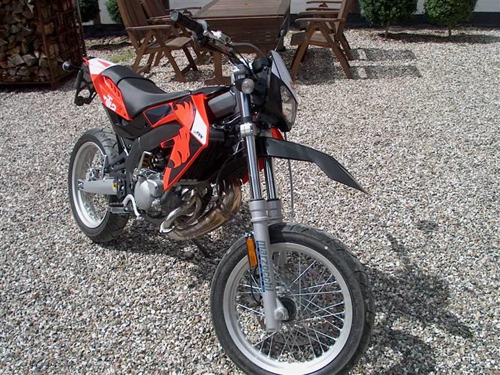Aprilia sx50 :SOLGT billede 1