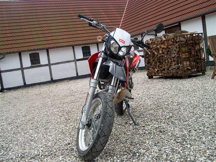 Aprilia sx50 :SOLGT billede 5