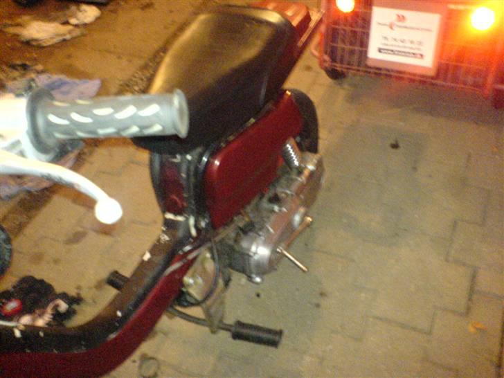 Suzuki FZ 50 byttet billede 4