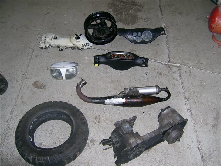 Piaggio typhoon *Sælges/Byttes* - Nogen af de ting som jeg har til den, billede 13