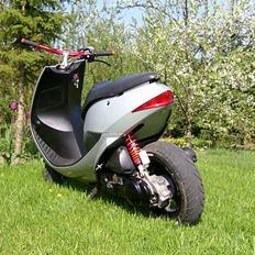 Suzuki Estilete projekt færdigt