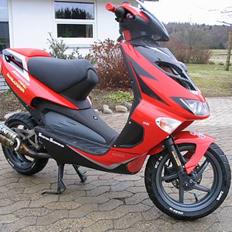 Aprilia SR50 DiTech -SOLGT-