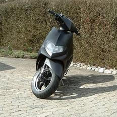 Suzuki Estilete -SOLGT-