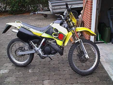 Suzuki Rmx billede 1