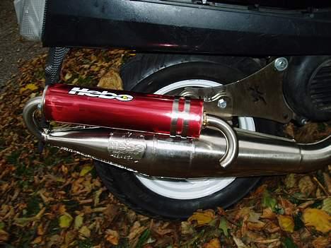 Yamaha jog /  SOLGT - mit helt nye titan :) kørt 25km max billede 5