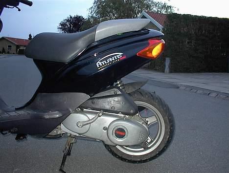 Derbi              Atlantis DØD billede 8