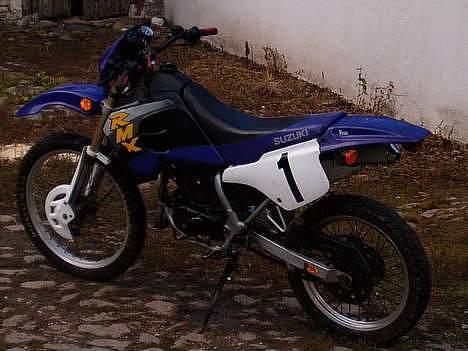 Suzuki RMX (Skaffet af vejen) billede 1