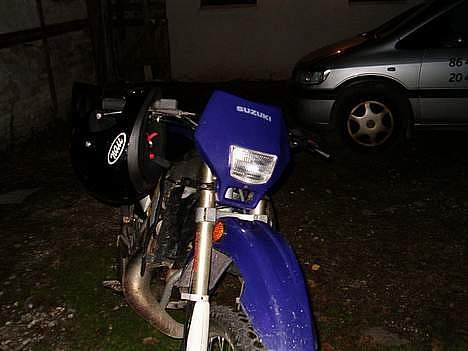 Suzuki RMX (Skaffet af vejen) billede 2