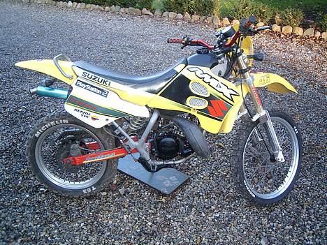 Suzuki RMX --SOLGT-- billede 1