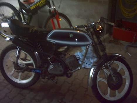 Puch monza ( til salg) billede 4