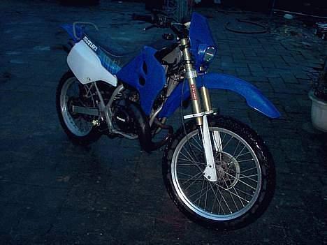 Suzuki Rmx SOLGT billede 1