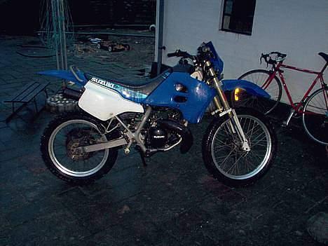 Suzuki Rmx SOLGT billede 5