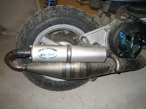 Aprilia sonic - mit lækre EVO 2 rør billede 2