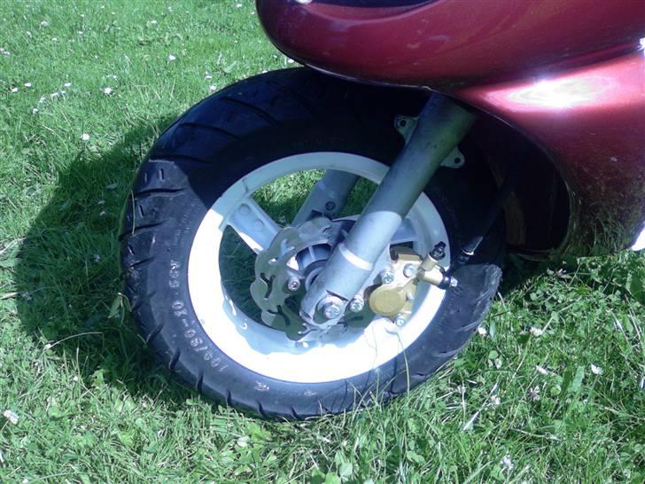 Aprilia $-sonic-$ (SOLGT) billede 3