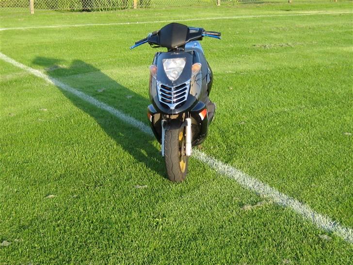 Aprilia sonic taget 2 gange :( - før billede 2