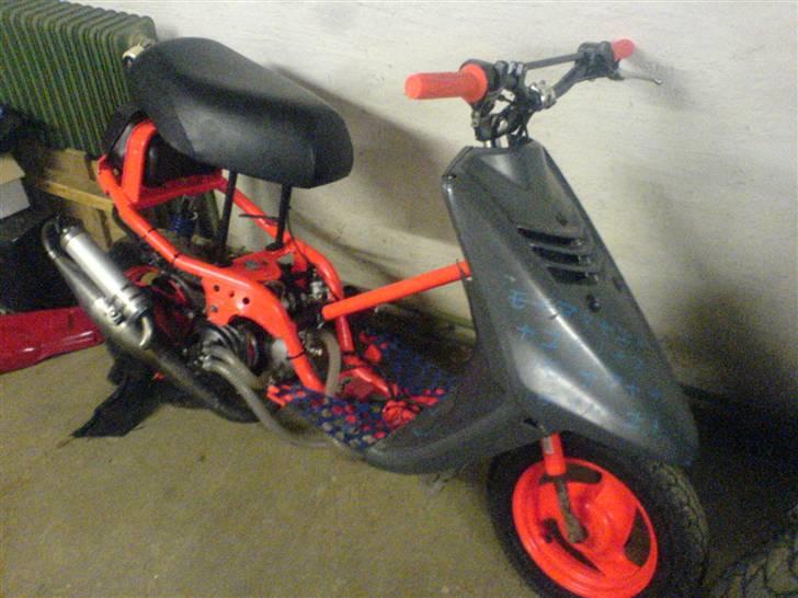 Yamaha jog Lc Solgt billede 18