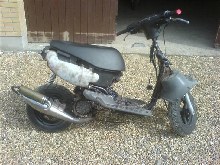 Aprilia sonic TPR solgt  - første gang jeg var ude og køre på den efter den bliv samlet lidt  billede 11