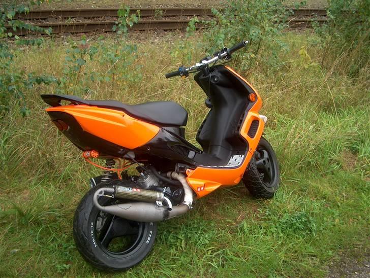 Peugeot Speedfight 2 **Til Salg** - Der Hjemme D. 10/9 07 - Lige blevet færdig :D billede 3