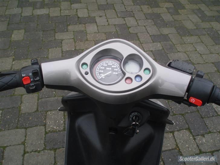 Yamaha Jog R AC  billede 2