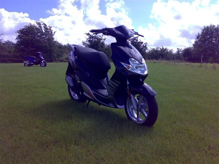 Yamaha jog R billede 4