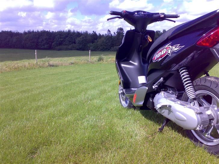 Yamaha jog R billede 8